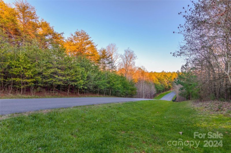 493 Whisper Lake Drive