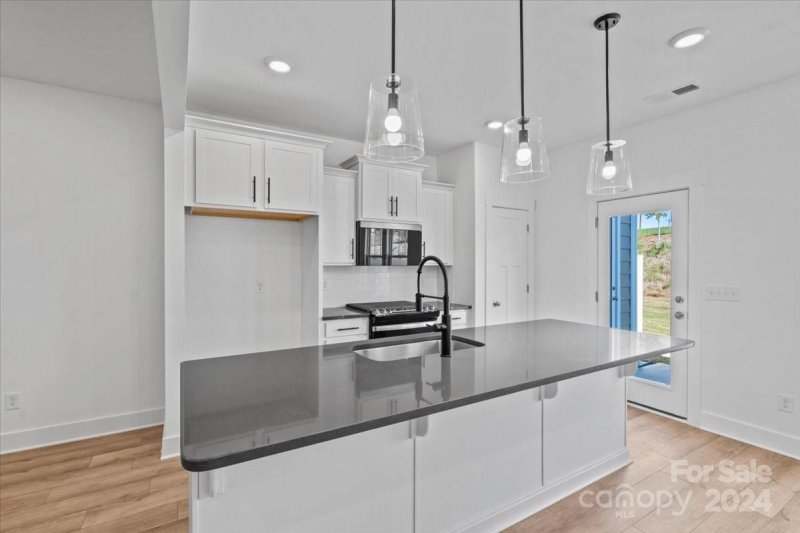 Property image 5 at 264 Tippin Trail, Travelers Rest, SC 29690