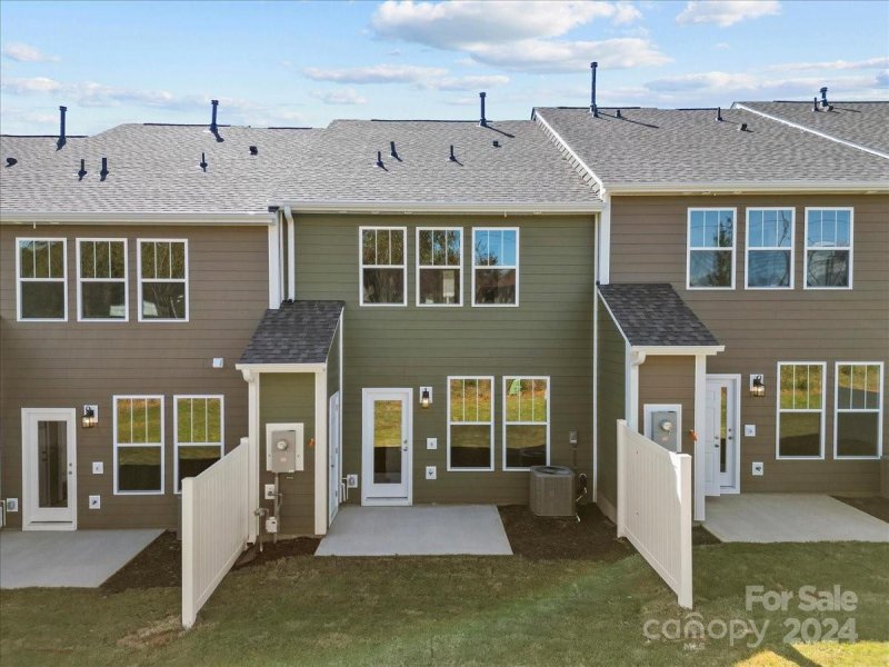 Property image 3 at 256 Tippin Trail, Travelers Rest, SC 29690