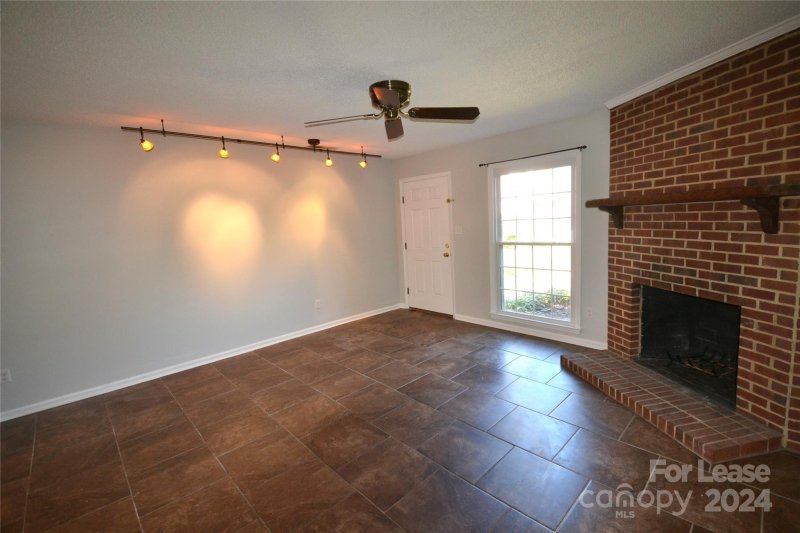 Property image 5 at 9104 Vicksburg Park Court, Charlotte, NC 28210