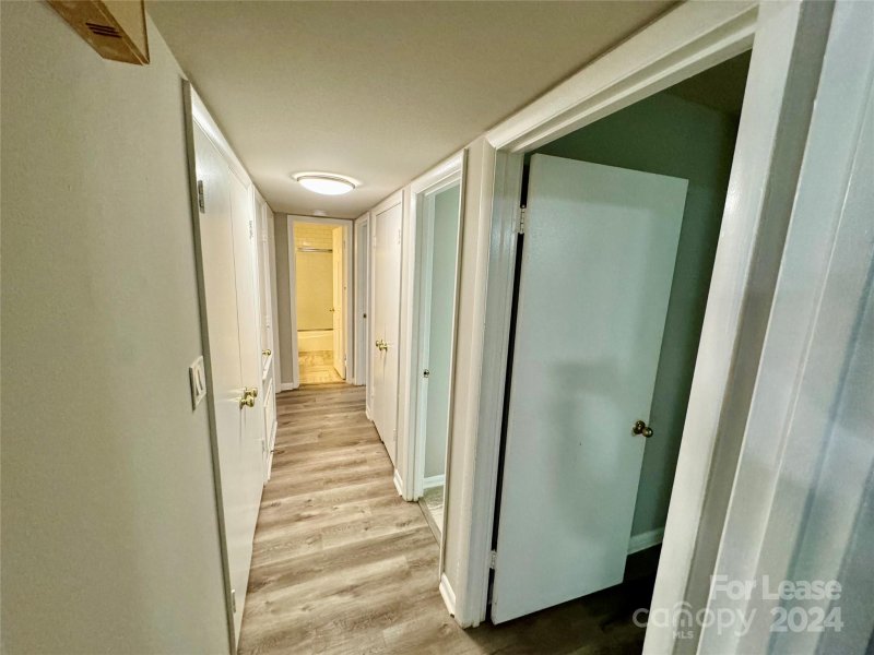 Property image 5 at 4600 Coronado Drive, Charlotte, NC 28212