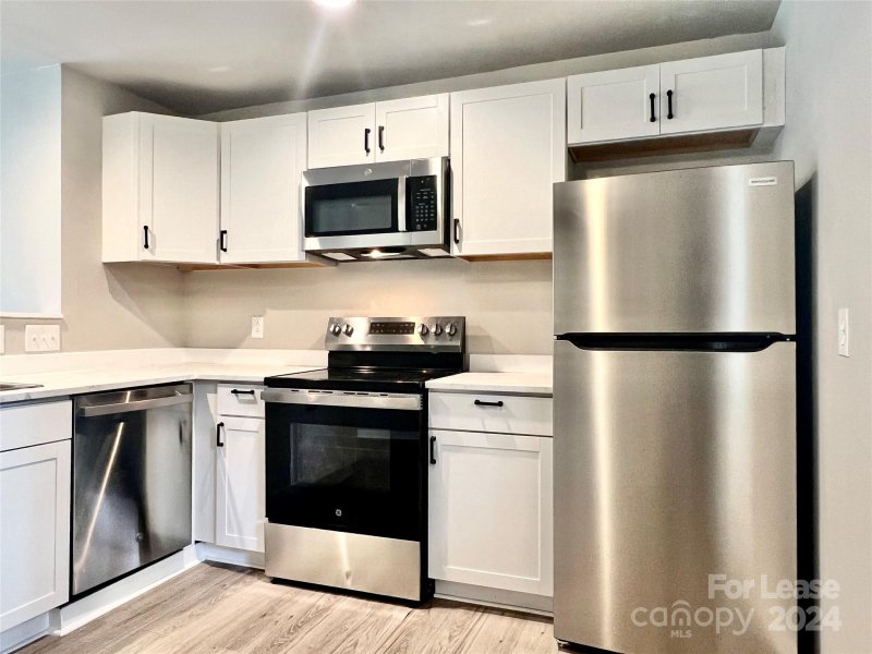 Property image 5 at 3201 Erskine Drive, Charlotte, NC 28205