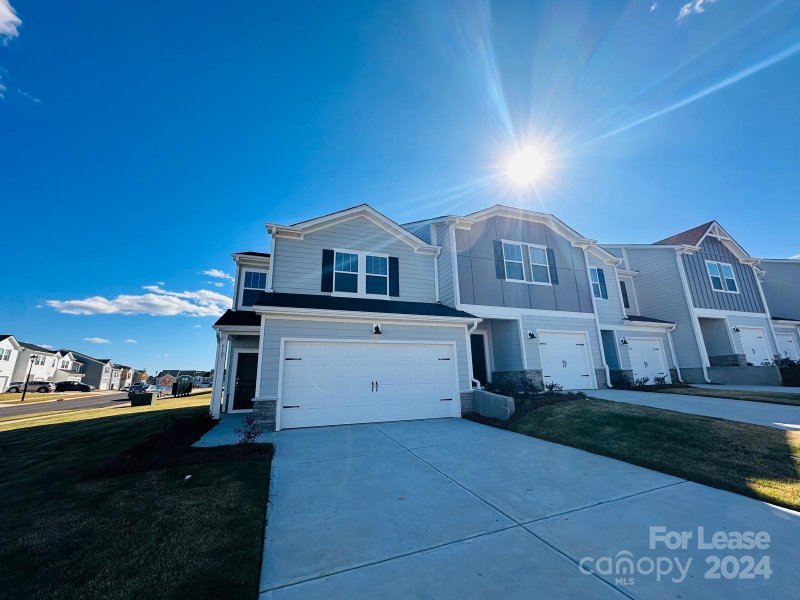 Property image 2 at 4123 County Down Avenue, Kannapolis, NC 28081