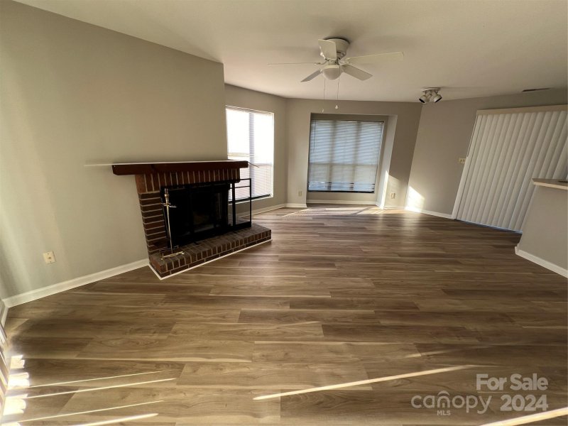 Property image 4 at 8103 Cedar Glen Drive, Charlotte, NC 28212