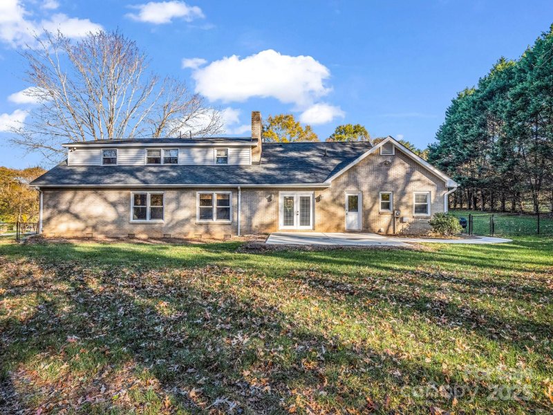 Property image 2 at 204 Jonas Drive, Lincolnton, NC 28092