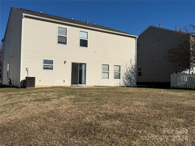 Property image 2 at 9435 Bayview Parkway, Charlotte, NC 28216