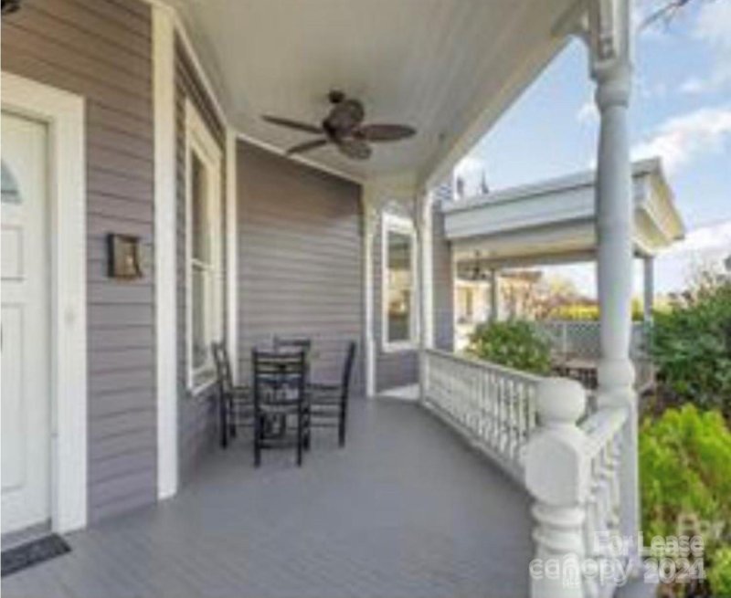 Property image 3 at 328 Davie Avenue, Statesville, NC 28677