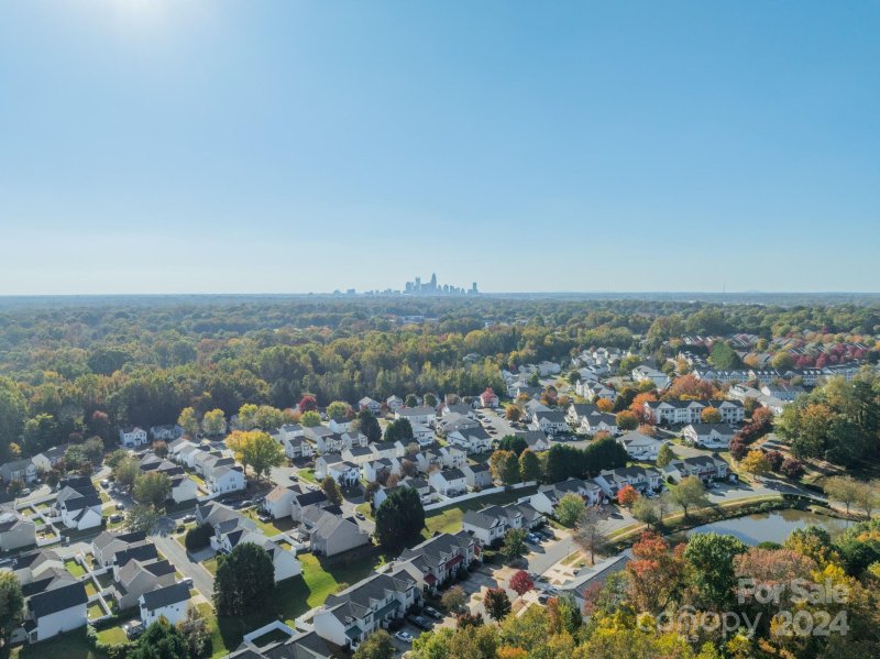 Property image 5 at 4851 Eaves Lane, Charlotte, NC 28215