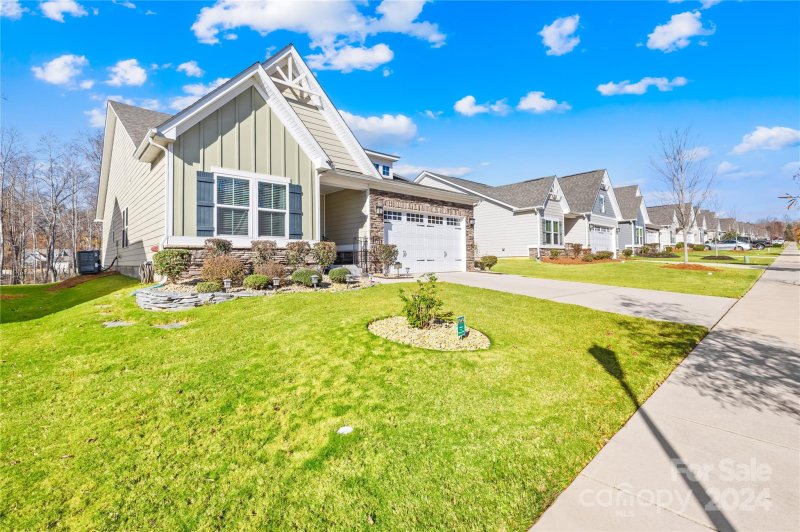 Property image 5 at 10352 Black Locust Lane, Charlotte, NC 28215