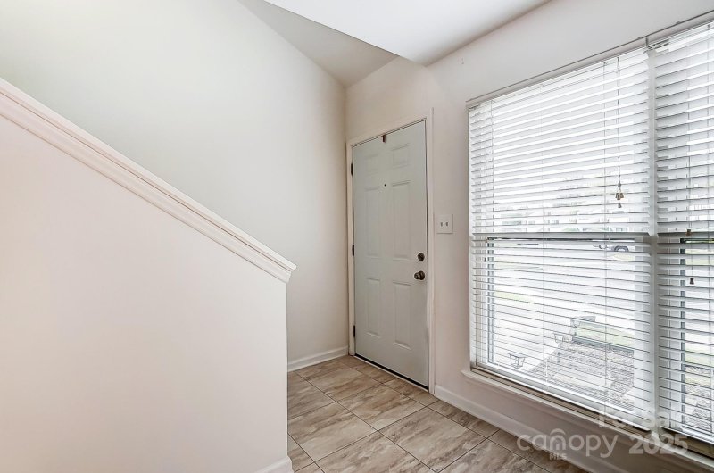 Property image 3 at 11001 Carmel Crossing Road, Charlotte, NC 28226