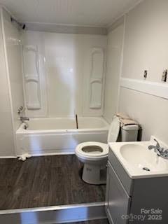 Property image 3 at 1808 Taylor Avenue, Charlotte, NC 28216