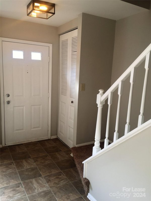 Property image 4 at 1552 Waybridge Lane, Charlotte, NC 28210