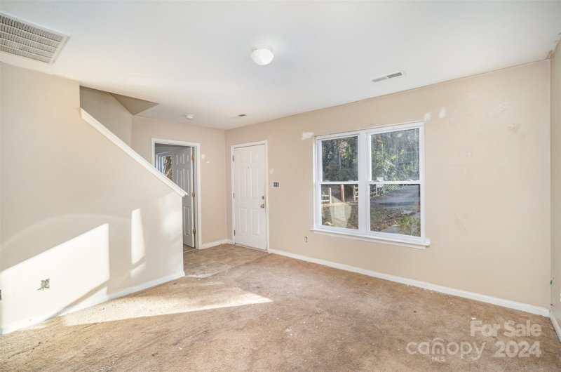 Property image 4 at 1409 Rosetta Street, Charlotte, NC 28216