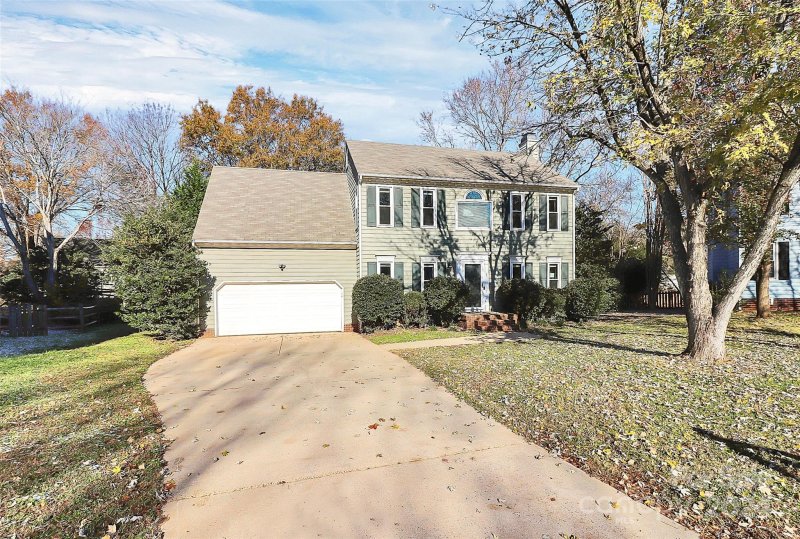 Property image 3 at 9502 Saddle Run Trail, Charlotte, NC 28269