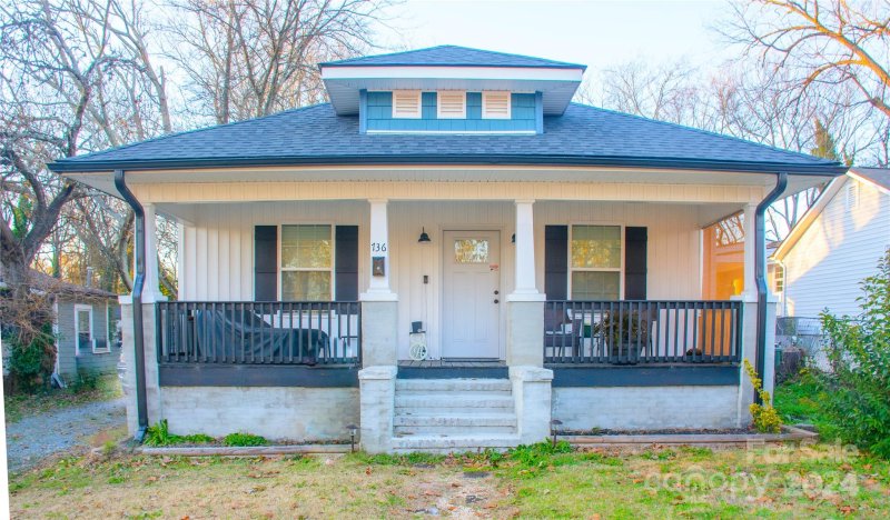 736 Jefferson Avenue