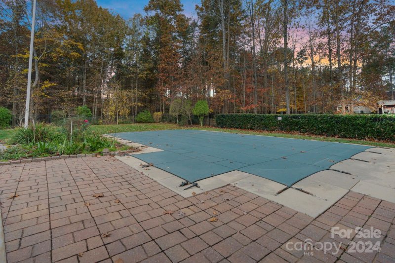 Property image 5 at 7381 Bay Cove Court, Denver, NC 28037