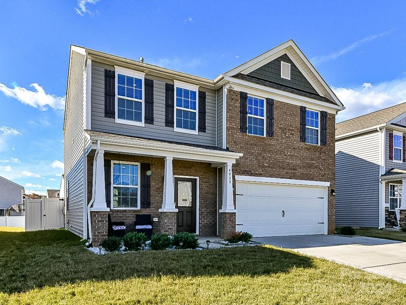 Property image 4 at 4922 Traynor Road, Charlotte, NC 28216