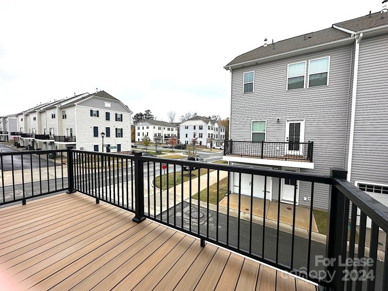 Property image 2 at 9302 Mallard Mills Drive, Charlotte, NC 28262