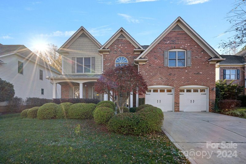 Property image 2 at 10232 Squires Way, Cornelius, NC 28031