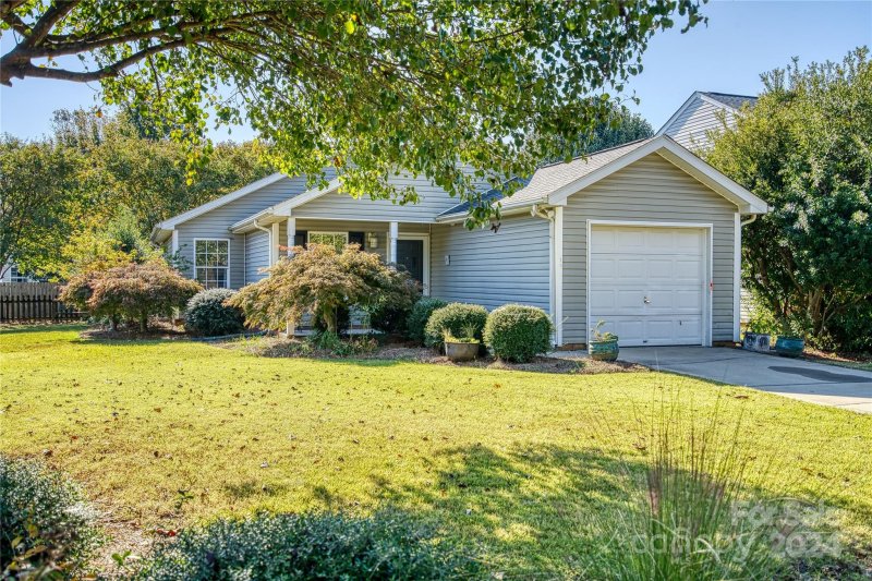 1776 Northgate Lane