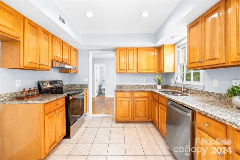 Property image 5 at 11701 Parks Farm Lane, Charlotte, NC 28277