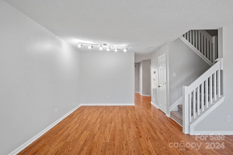 Property image 5 at 6073 Cougar Lane, Charlotte, NC 28269