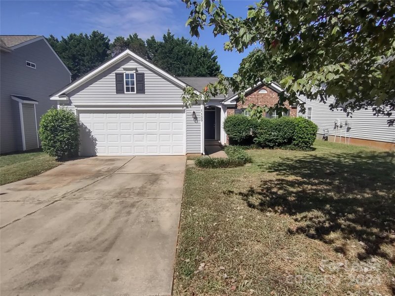 1139 Hipp Road