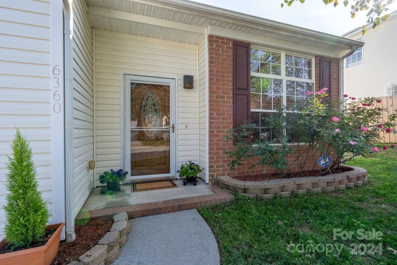 Property image 2 at 6360 Day Lilly Lane, Charlotte, NC 28216