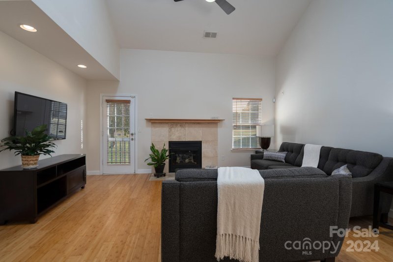 Property image 5 at 6360 Day Lilly Lane, Charlotte, NC 28216