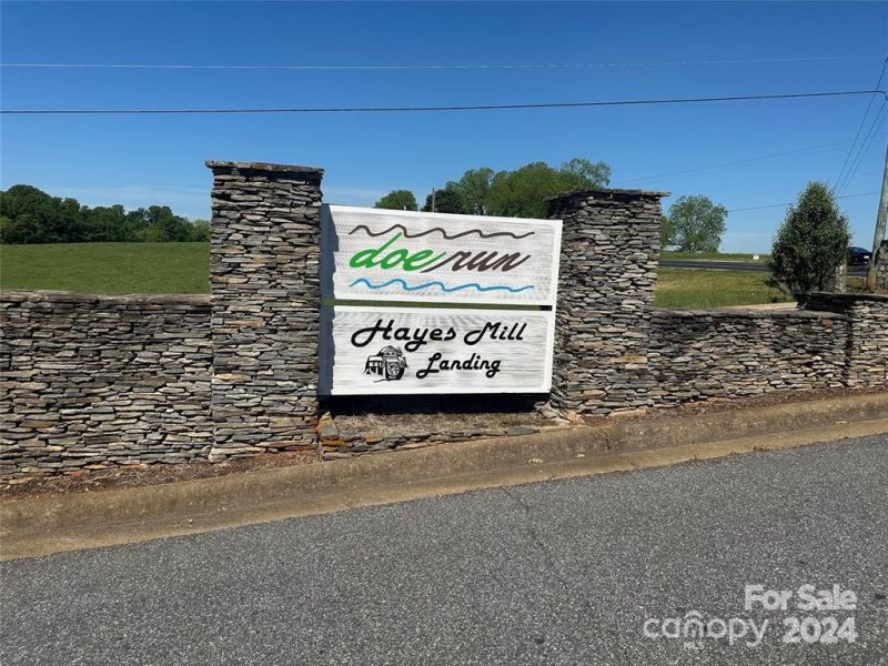 Property image 2 at 6005 Kathryn Court, Granite Falls, NC 28630