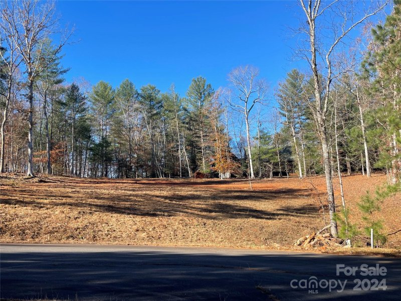 Property image 4 at 6005 Kathryn Court, Granite Falls, NC 28630