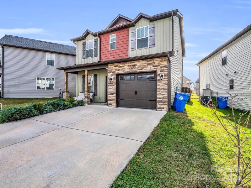 Property image 3 at 94 Cardwell Lane, Fletcher, NC 28732