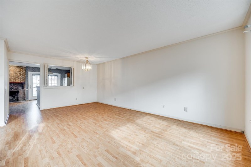 Property image 4 at 8218 Legare Court, Charlotte, NC 28210