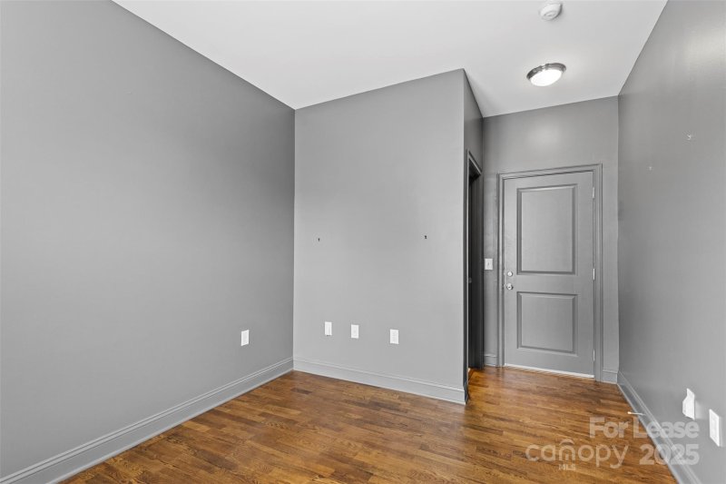 Property image 4 at 1314 Kenilworth Avenue, Charlotte, NC 28203