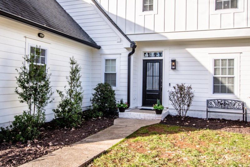 Property image 2 at 210 South Haven Drive, Mooresville, NC 28117