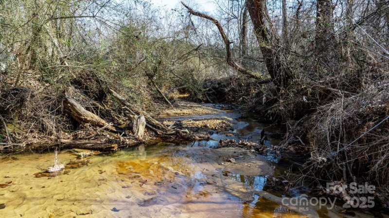 Property image 3 at 3993 Seaver Court, Hickory, NC 28602