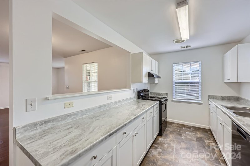 Property image 4 at 2424 Pitts Drive, Charlotte, NC 28216