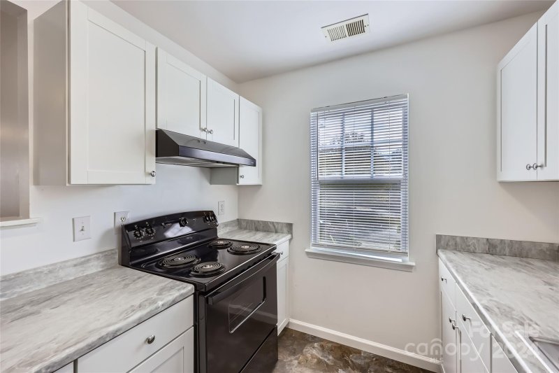 Property image 5 at 2424 Pitts Drive, Charlotte, NC 28216