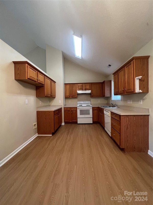 Property image 4 at 2230 Pleasant Dale Drive, Charlotte, NC 28214