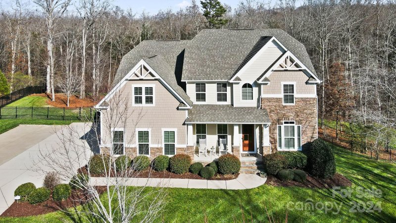 Property image 2 at 209 Claridge Court, Marvin, NC 28173