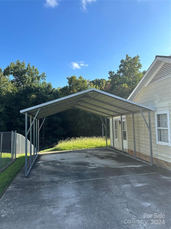 Property image 2 at 123 Hemlock Drive, Salisbury, NC 28147