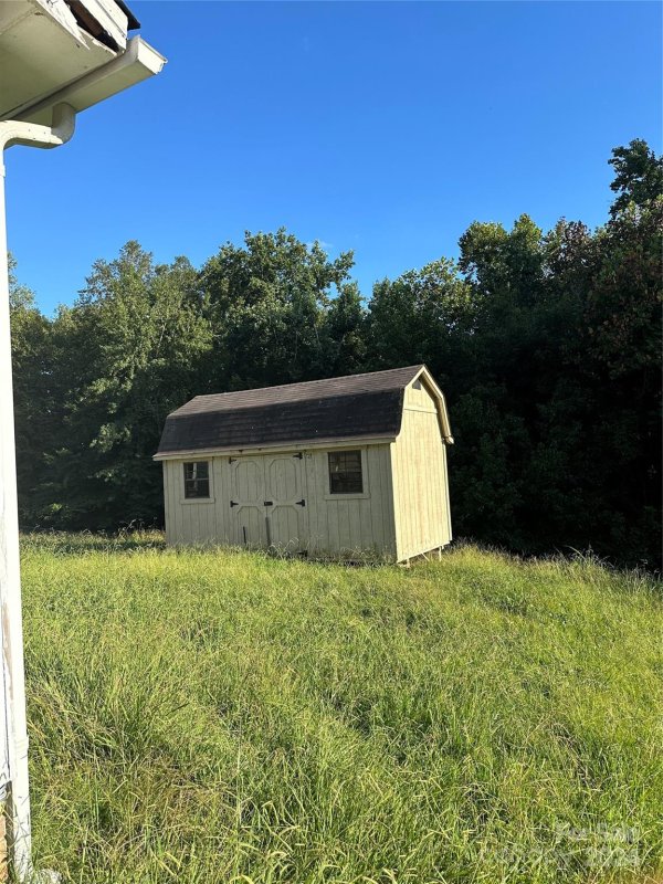 Property image 3 at 123 Hemlock Drive, Salisbury, NC 28147