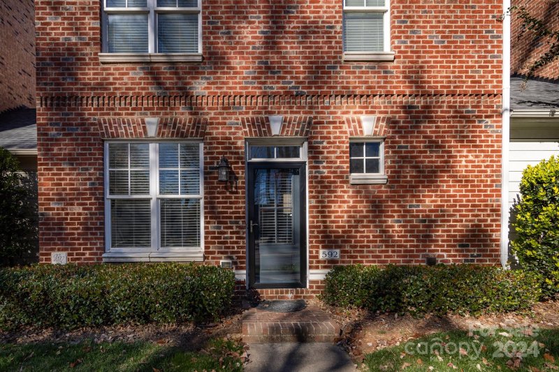 Property image 3 at 592 S Main Street, Belmont, NC 28054