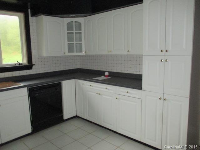 Property image 3 at 7020 Navajo Trail, Sherrills Ford, NC 28673