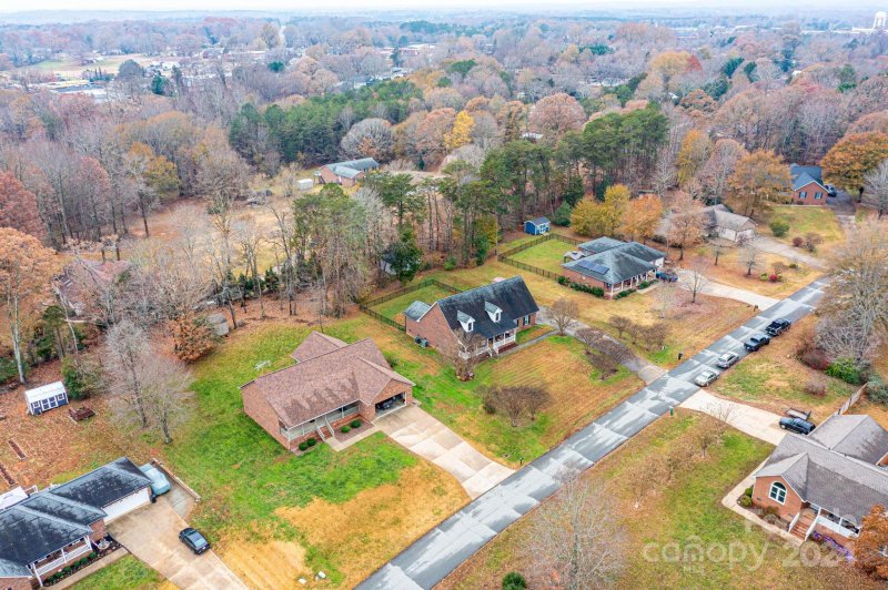 Property image 5 at 6584 Forest Creek Drive, Denver, NC 28037