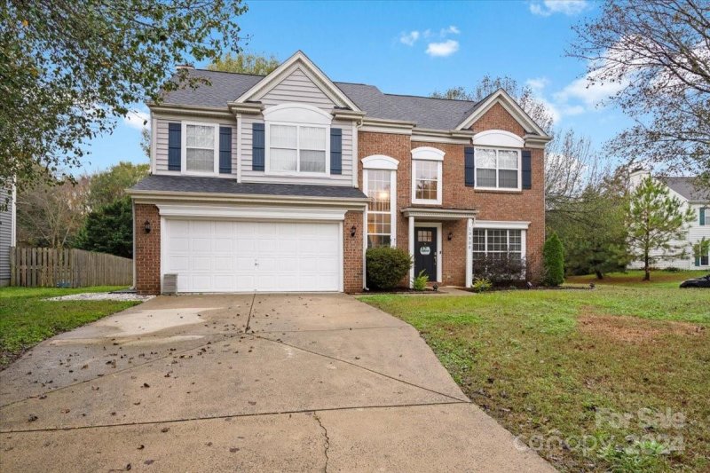 Property image 2 at 13500 Kibworth Lane, Charlotte, NC 28273