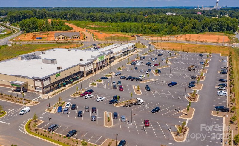 Property image 5 at 3877 Lake Breeze Drive, Sherrills Ford, NC 28673