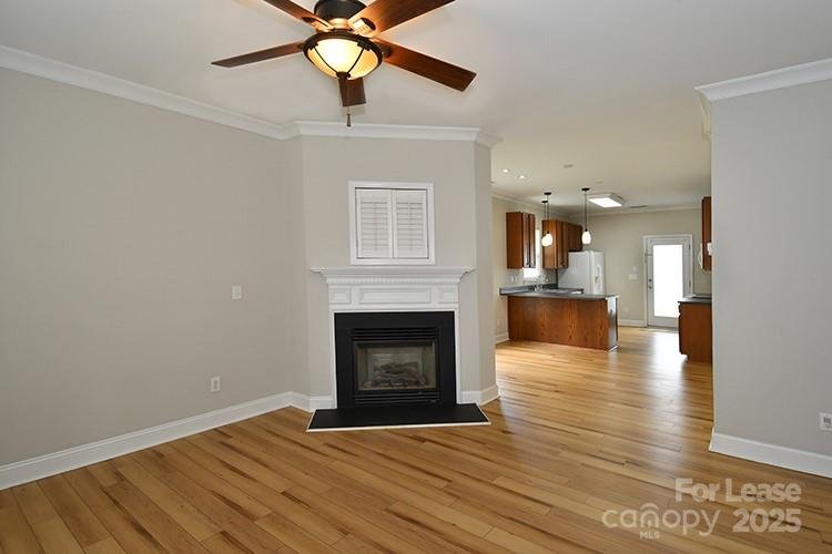 Property image 3 at 117 E Morehouse Avenue, Mooresville, NC 28117