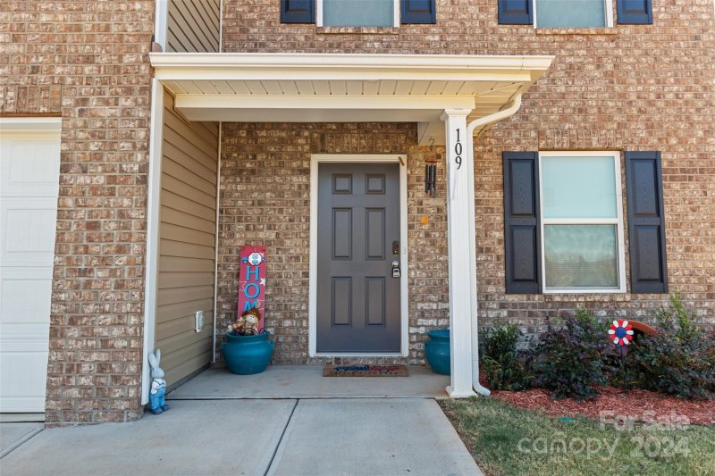 Property image 4 of 109 Vintage Woods Lane in Vintage Woods, Shelby, NC 28150