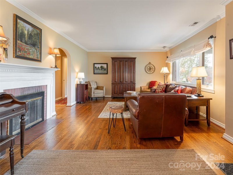 Property image 5 at 16 Griffing Boulevard, Asheville, NC 28804